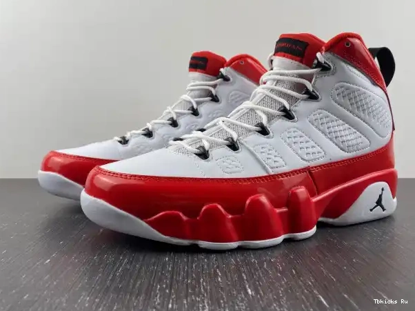 Reps TBK Red 9 Gym 302370-160 Jordan Retro Air White 0325